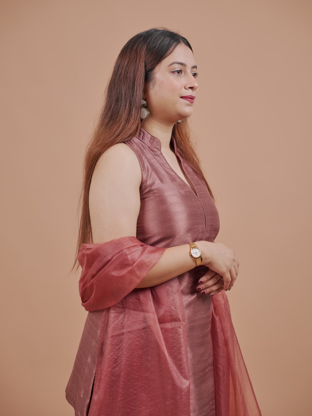 Ruhani Blush Farshi Suit : Dusty Rose Farshi Salwar Suit Set.