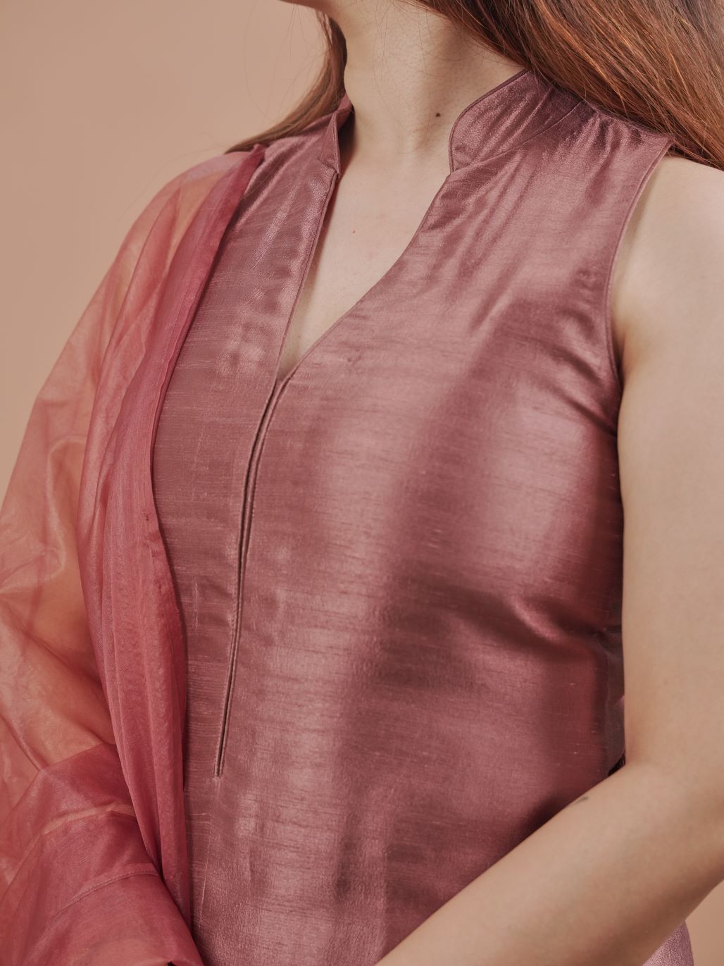 Ruhani Blush Farshi Suit : Dusty Rose Farshi Salwar Suit Set.